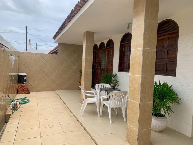 WhatsApp Image 2025-08-27 at 14.40.26 (1)