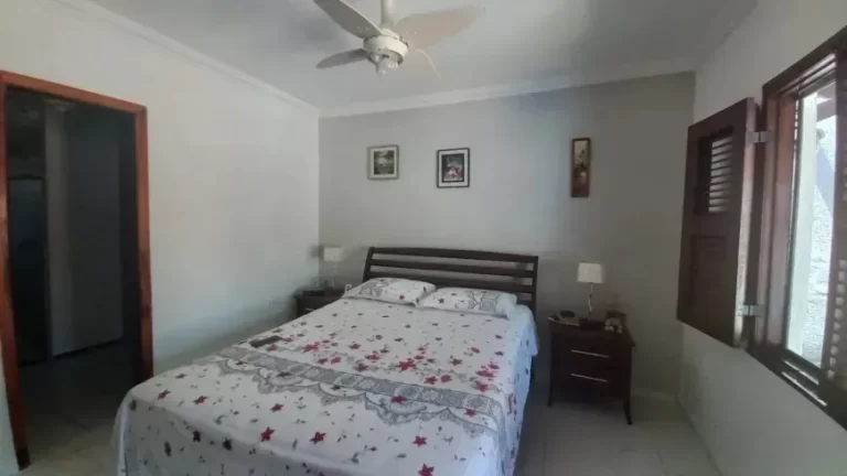 e895753921f6522dd89aef01c04e5616