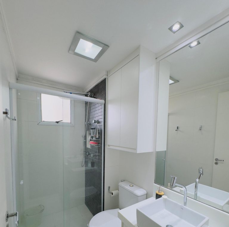 2a0cb6fe-8505-4d8d-b1db-0954f6a99945