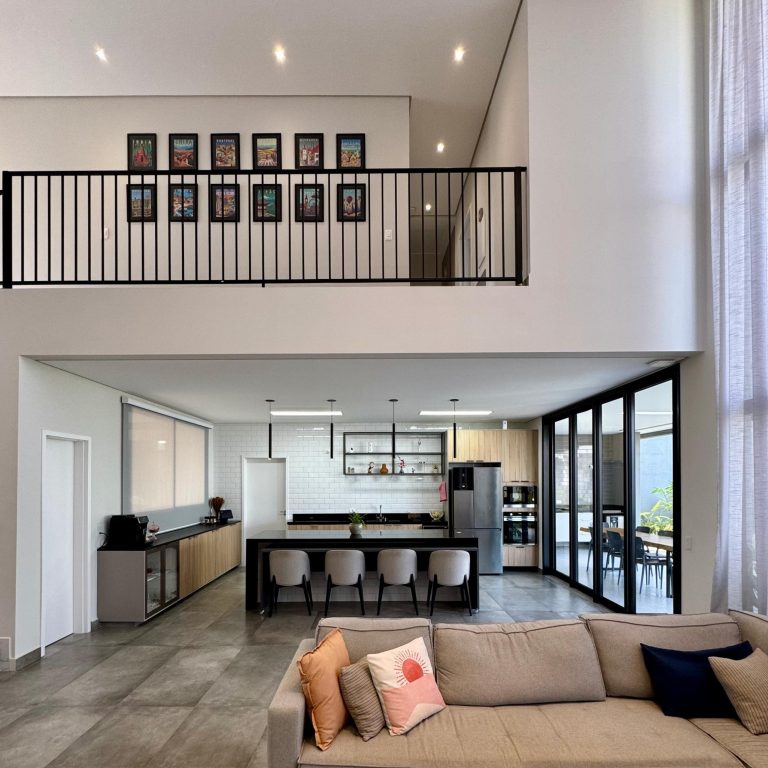 7aeb4c38-bf59-4294-ae28-a896c4096cab