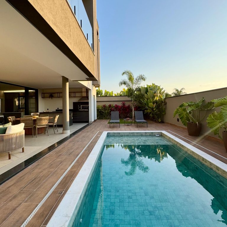 d591351c-5ea3-4752-a7f7-cf1c68652c91-1