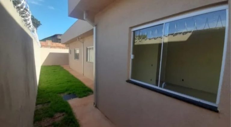 WhatsApp-Image-2025-04-02-at-11.04.53