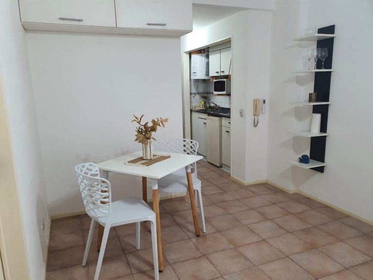 09e95598-bb5c-4a0b-a7c3-68fab4f9708e