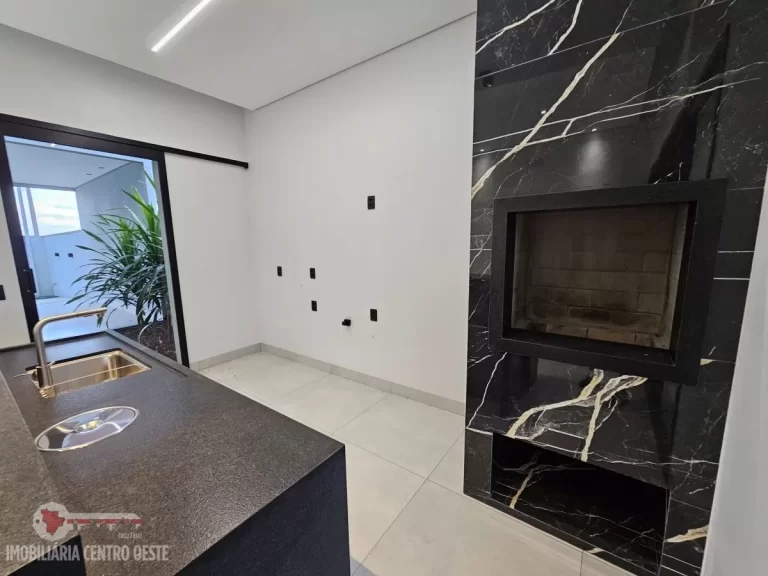 67a9fae05af00_20250208_172139