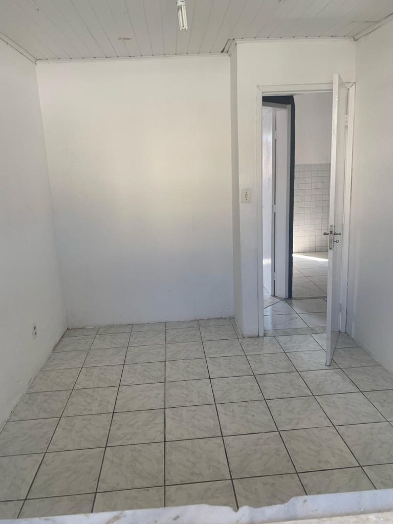 d561d971-bdb8-47d8-893a-975cdb6eaf82