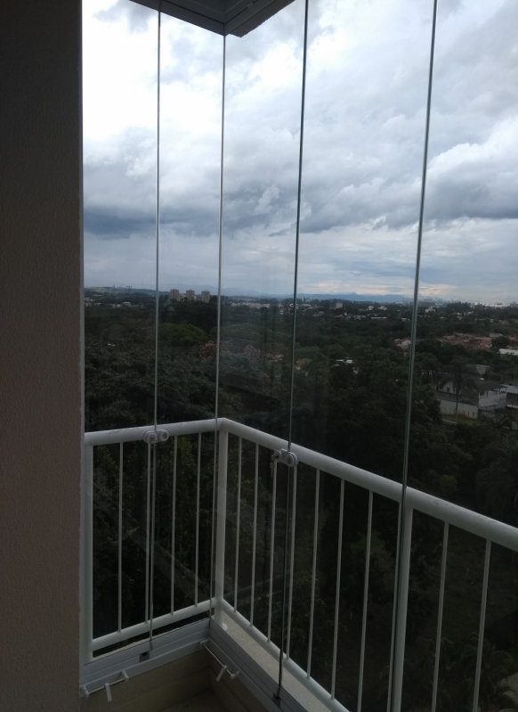 envidracamento-de-sacada-precos