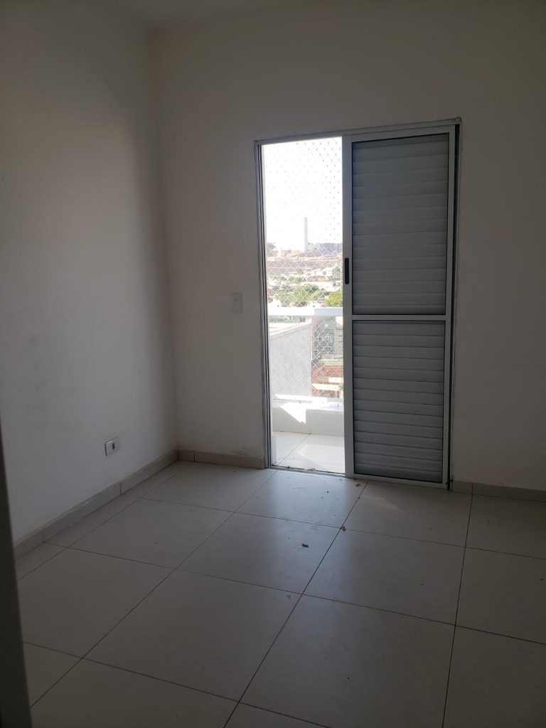 05b8028c-a2f5-4751-b277-33a6c47413b0